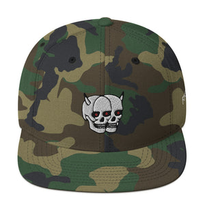 F.r.e.e two skull snapback hat
