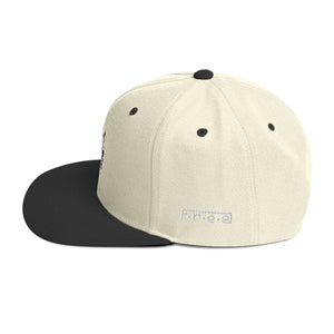 F.r.e.e two skull snapback hat