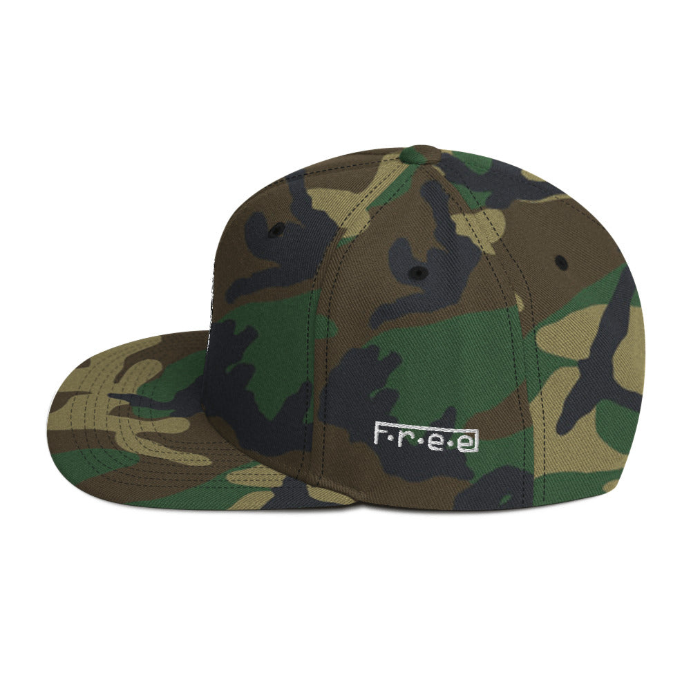 F.r.e.e one skull snapback hat