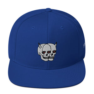 F.r.e.e two skull snapback hat