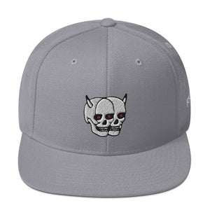 F.r.e.e two skull snapback hat