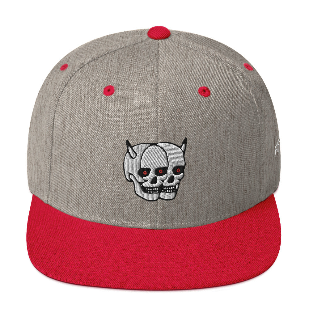 F.r.e.e two skull snapback hat