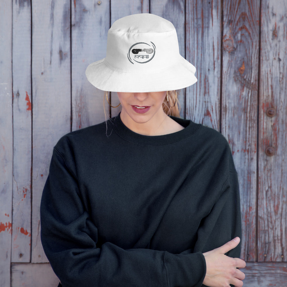 F.r.e.e bucket hat