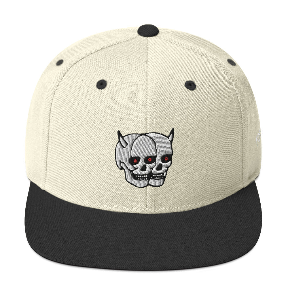 F.r.e.e two skull snapback hat